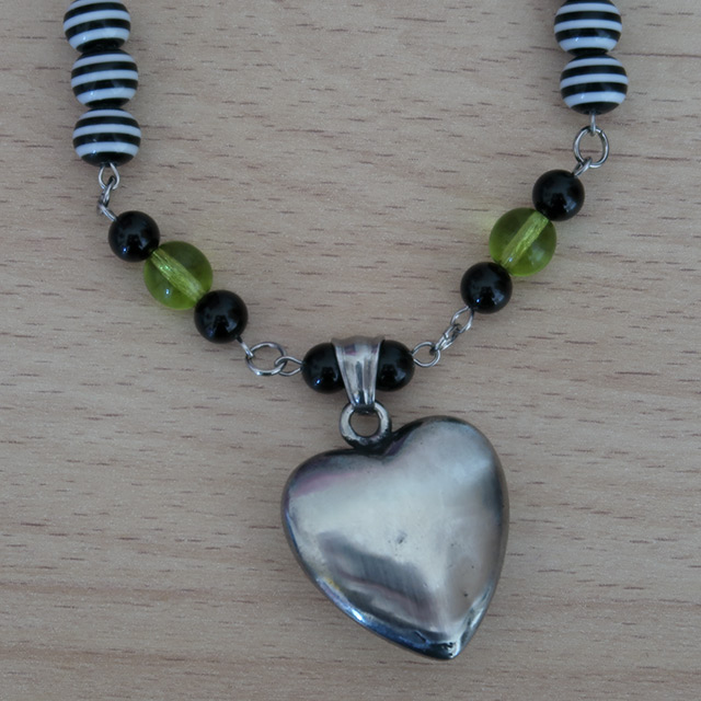 Broken Heart necklace (reverse view)
